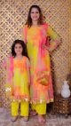 Royal mom-daughter Twinning set